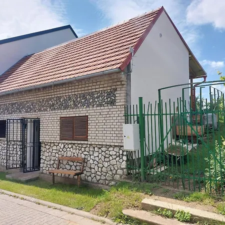 Apartman Ve Sklepe *