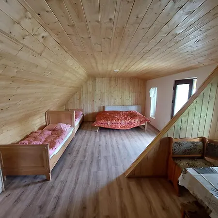 Apartman Ve Sklepe بيت للعطل